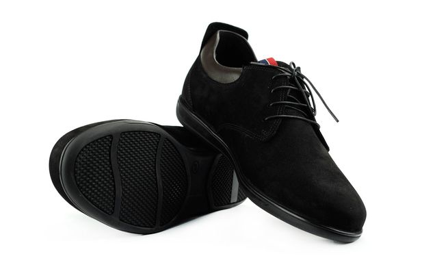 Мужские кроссовки черные 6504