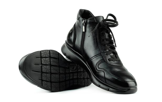 Мужские кроссовки черные 6671