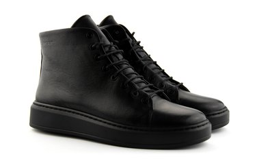 Женские ботинки черные 7400
