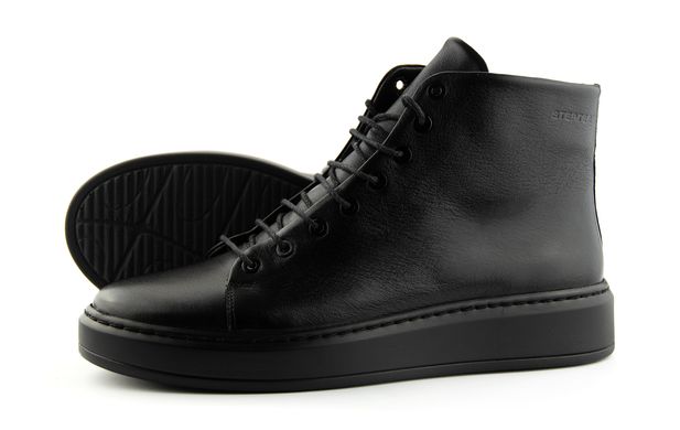 Жіночі черевики чорні 7400
