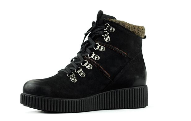 Женские ботинки черные 6251