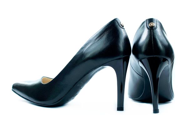 Женские туфли черные 5630