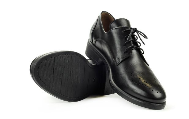 Жіночі туфлі чорні 6801