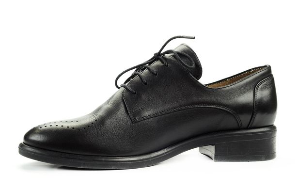 Жіночі туфлі чорні 6801