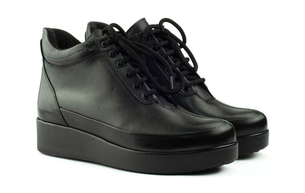 Женские ботинки черные 6978