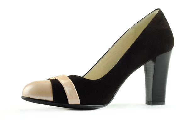 Жіночі туфлі чорні ек-126