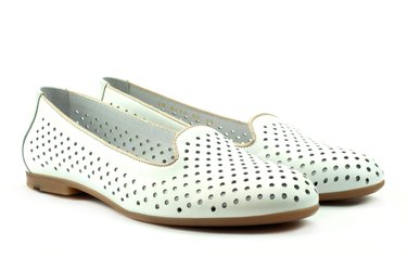 Жіночі туфлі білі 6483