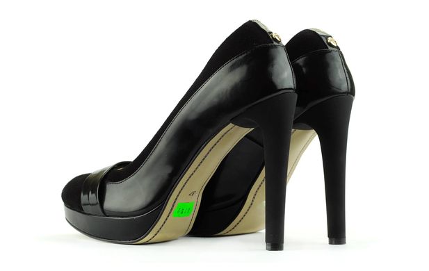 Жіночі туфлі чорні ек-131