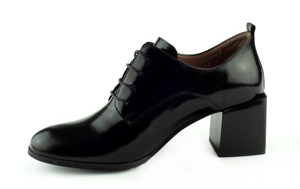 Жіночі туфлі чорні 7352
