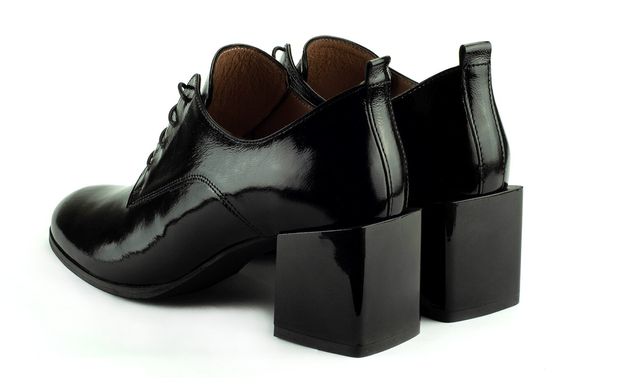 Женские туфли черные 7352